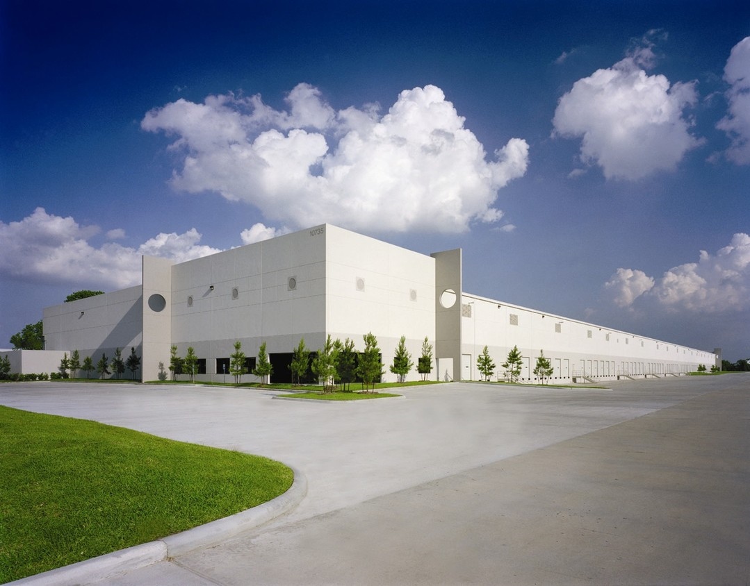 Industrial 4